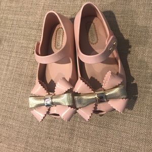 Mini Melissa Size 6